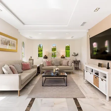 Golden Mile Close To ماربيا